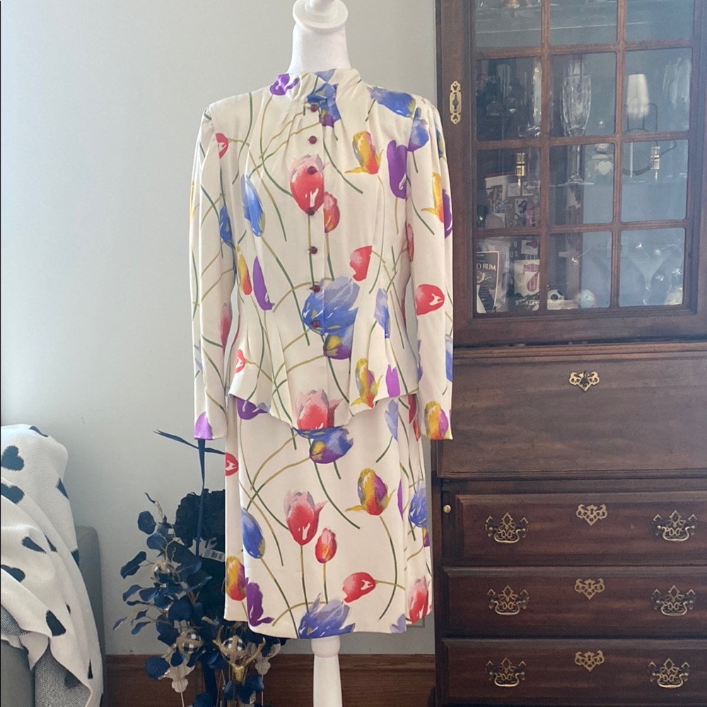 Vintage Floral Button-Up Skirt Suit